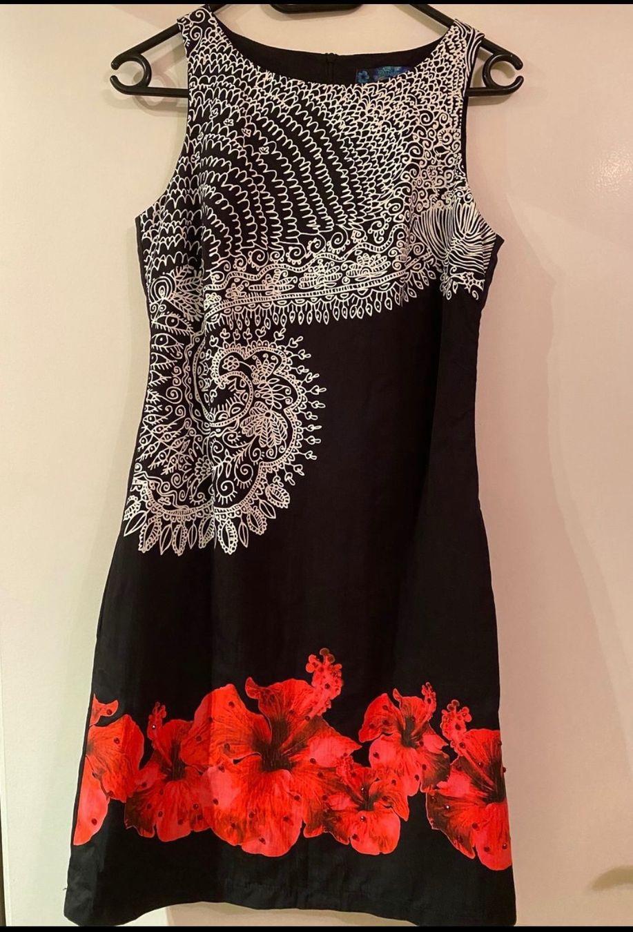 Desigual Kleider: Robe Desigual mise 1x. Taille 36 – Neu (gemäss Beschreibung) aus Dombresson von feline_ne