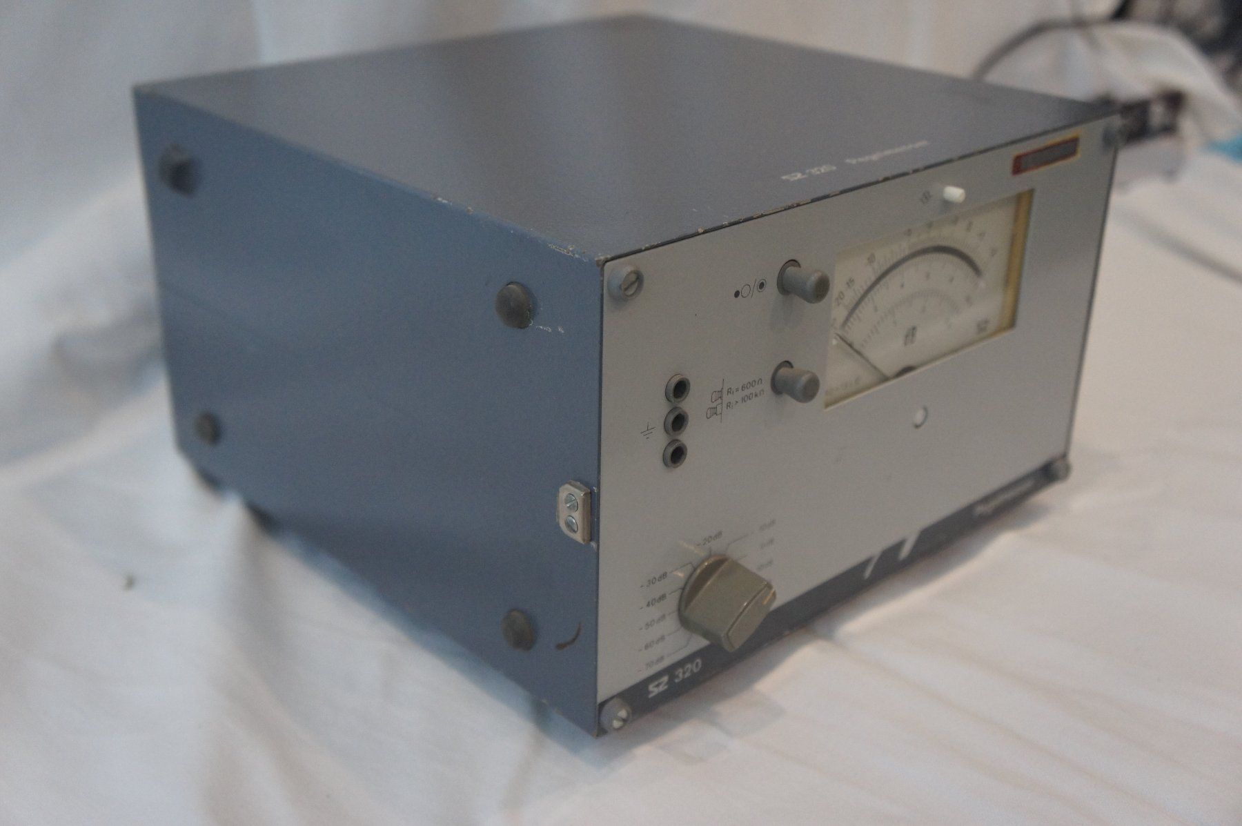 Misurare: NF-Pegelmesser SZ 320, Preisreduktion – Usato da Küssnacht am Rigi venduto da Rigi008 2