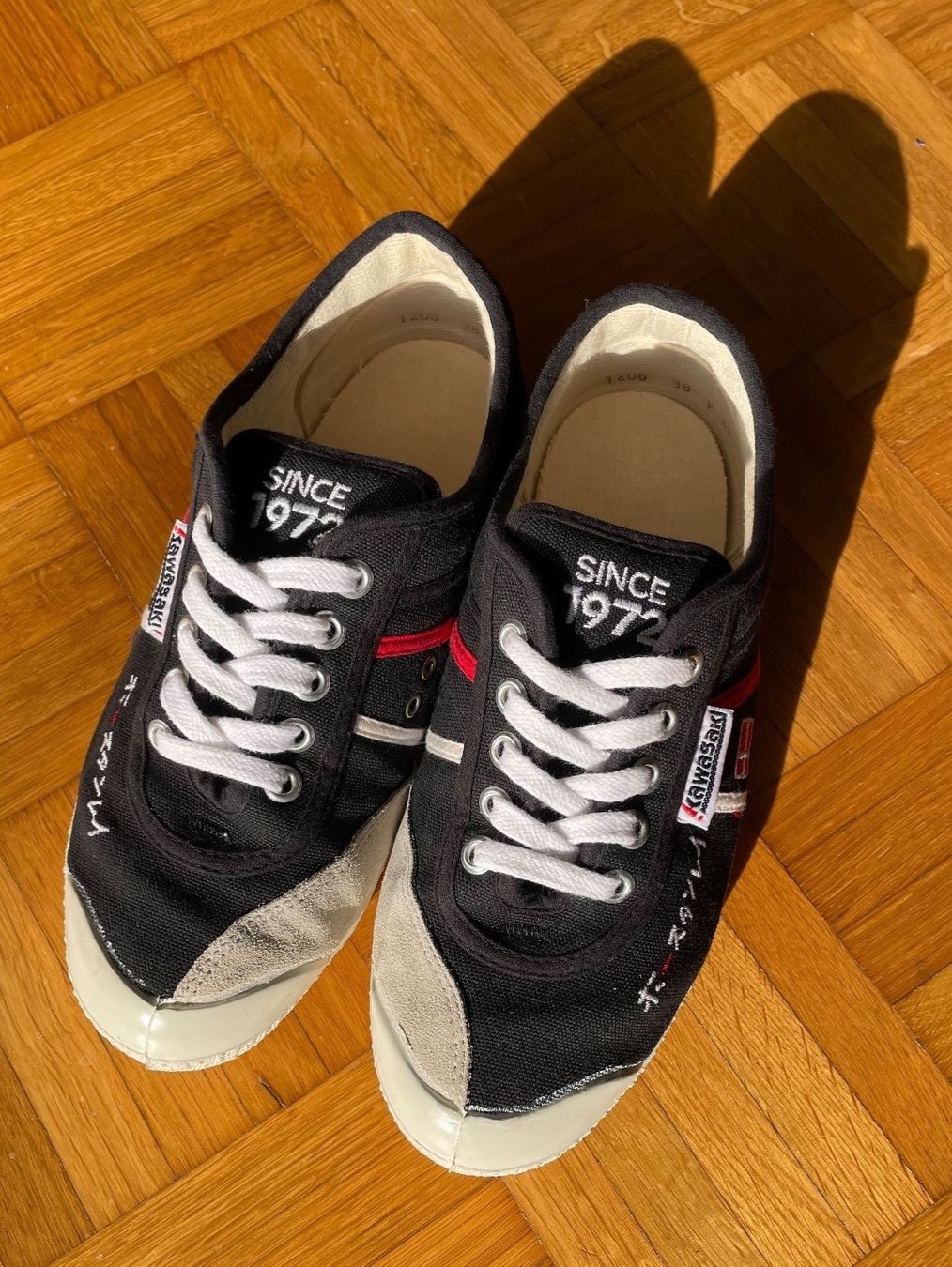 Kawasaki Scarpe da uomo: Retro Turnschuhe 38 – Usato da Zürich venduto da hol_bc6v