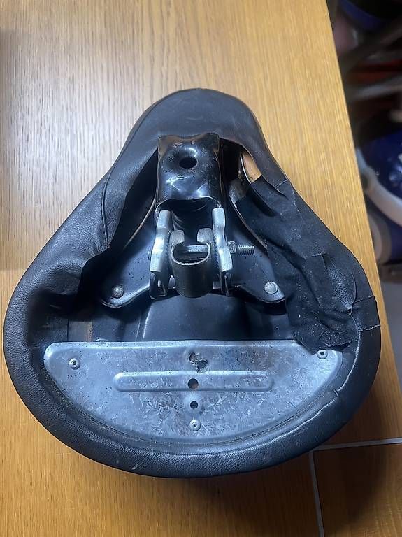 Mofa-Ersatzteile: Puch x30 NS NL original Sitz – Gebraucht aus Muhen von pet_d9x9 1