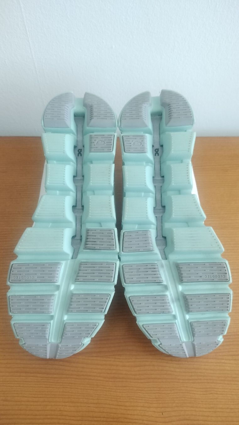 On Herrenschuhe: On Cloud Schuhe Weiss Grösse 44 neuwertig – Gebraucht aus Steinmaur von Julian.W_CH-8162 4