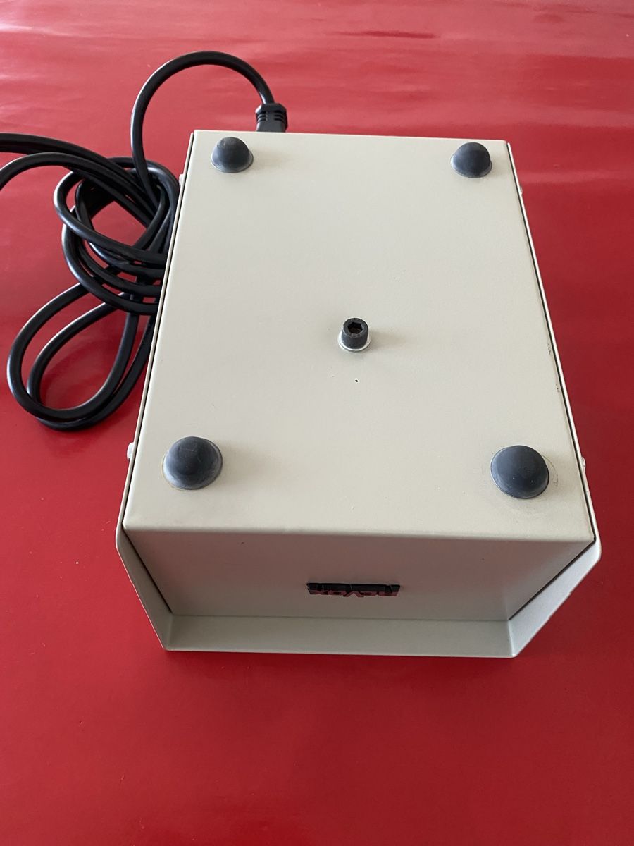 Alimentazione elettrica: Revox Netztrafo B150 / B250 – Usato da Luzern venduto da Harikan 4