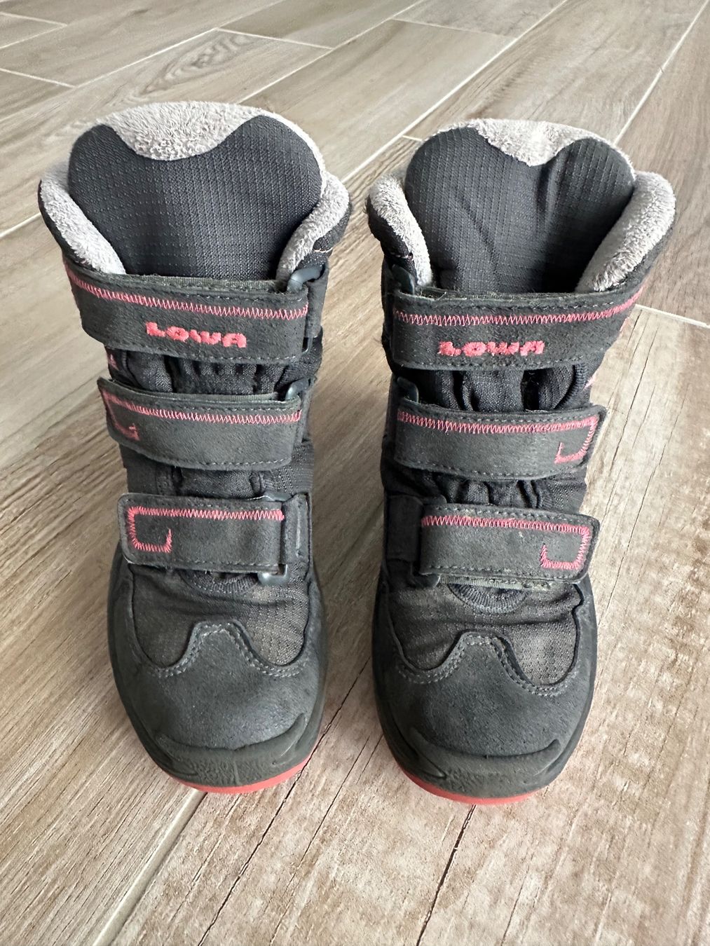 Lowa Scarpe per ragazze: Lowa Milo Goretex Winterstiefel Gr. 29 – Usato da Rudolfstetten venduto da Joyw 2