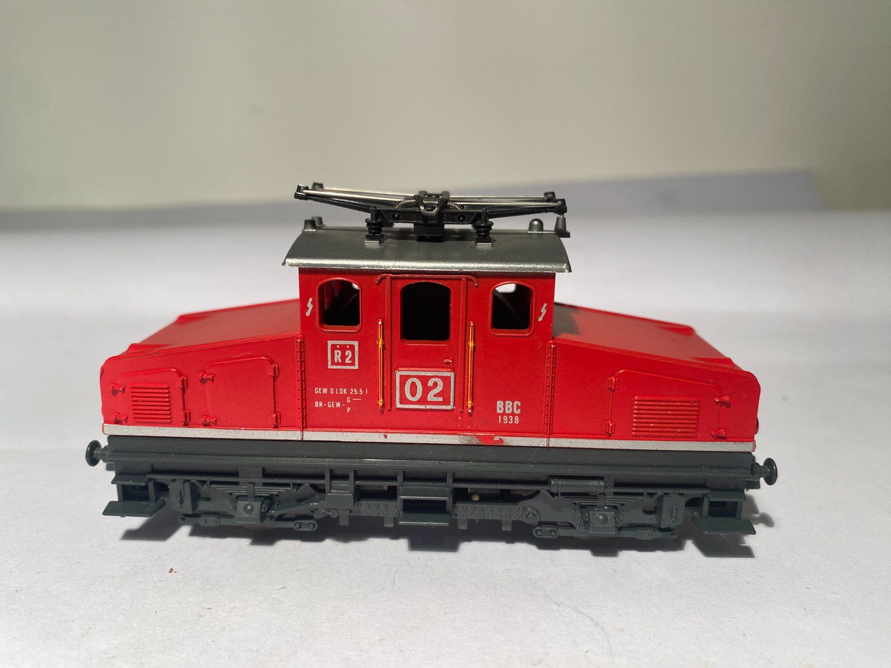 Lima Modellini di ferrovie: LIMA, Rangierlok BBC Werkslok 02 rot, DC Analog – Usato da Buchrain venduto da Modellbahn11 3