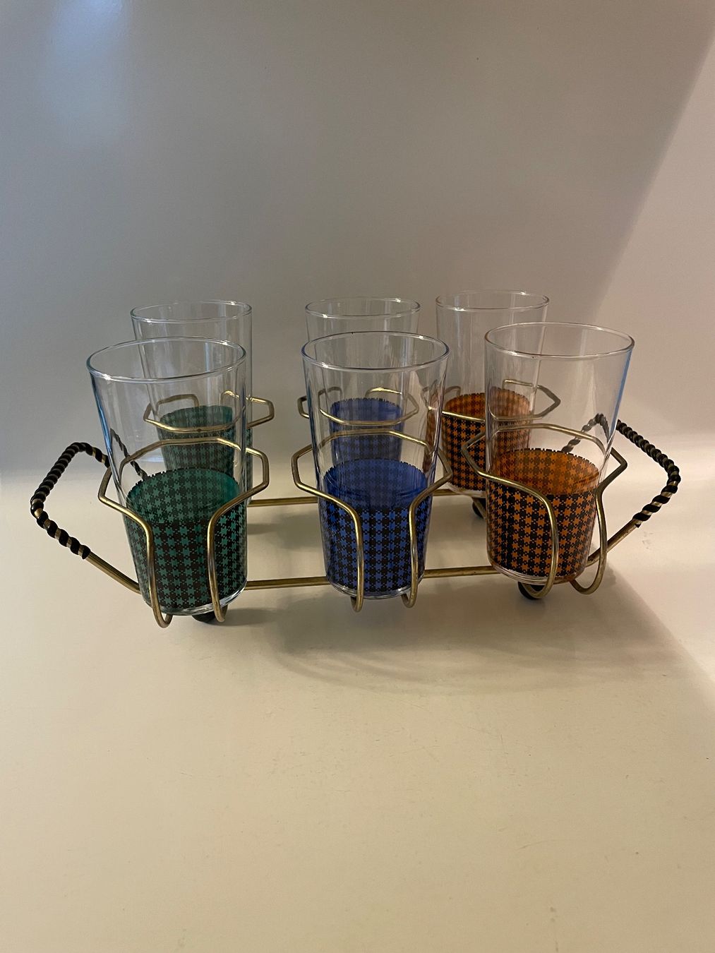 Bicchieri: Midcentury Gläserhalter mit 6 Gläser – Usato da Sutz venduto da fx05