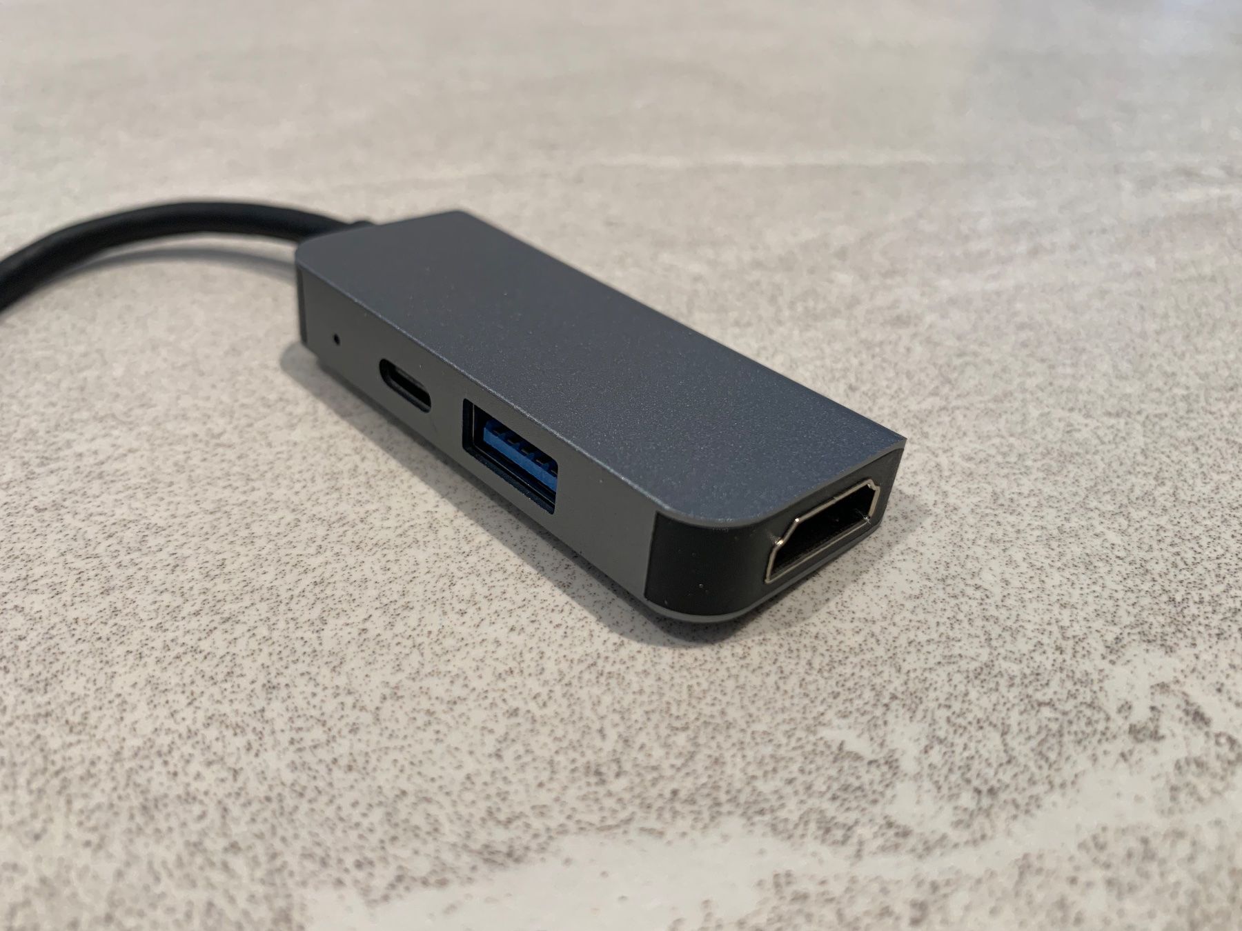 Unità & Adattatore: Adapter 3 in 1 USB-C auf HDMI, USB A, USB C – Nuovo e nell'imballaggio originale da Aarburg venduto da 2..0 3