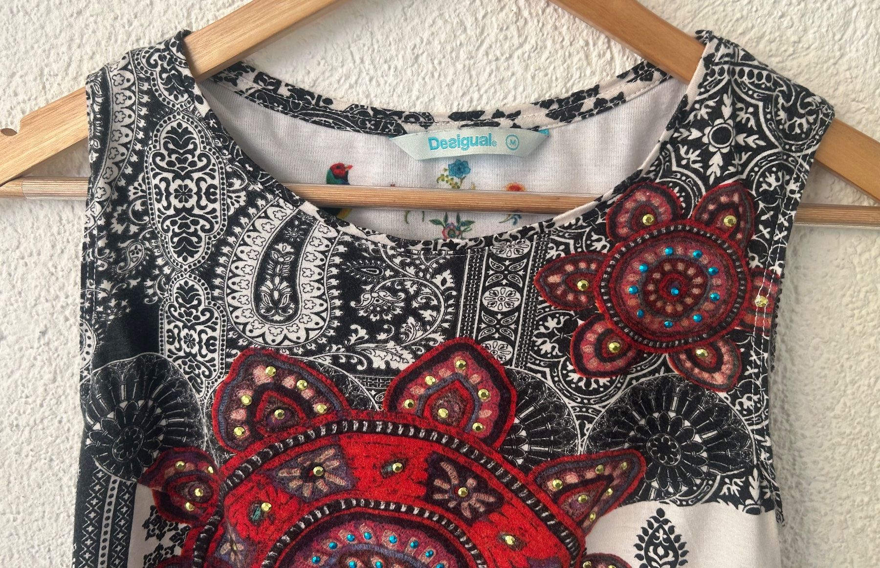 Desigual Tops: DESIGUAL Top – D'occasion à STUDEN BE par SMIROS 1