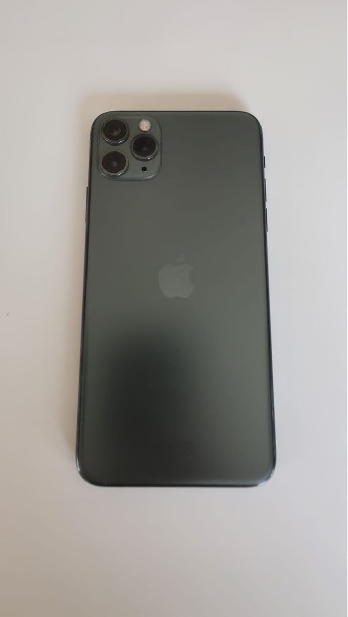 Apple Handys / Smartphones: Apple iphone 11 Pro Max 256GB Space Grey  defekt – Gebraucht aus Zollikerberg von ale_njx2