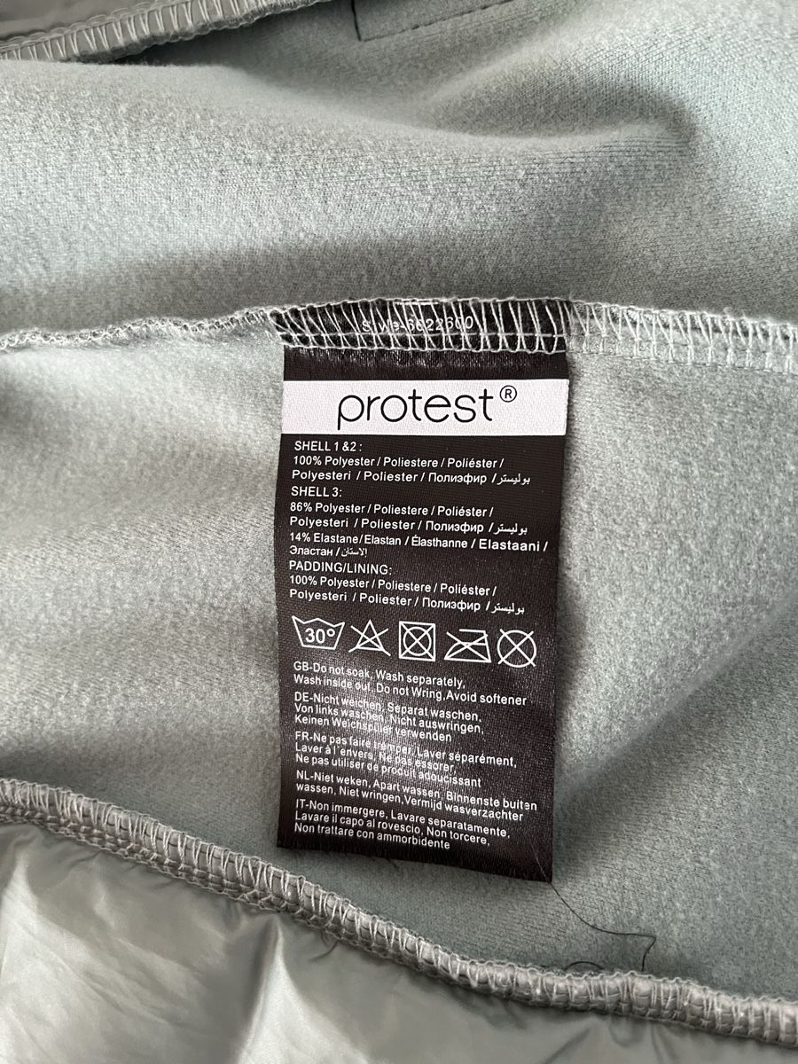 Protest Jacken: Übergangsjacke Protest Grösse 36 – Gebraucht aus Küttigen von csei 3