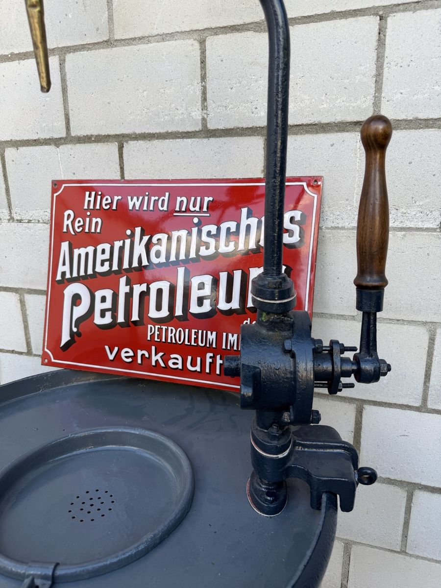 Altre raccolte & rarità: Petroleumautomat Standard mit Glaszylinder – Usato da Plasselb venduto da SeislerBrocki 7
