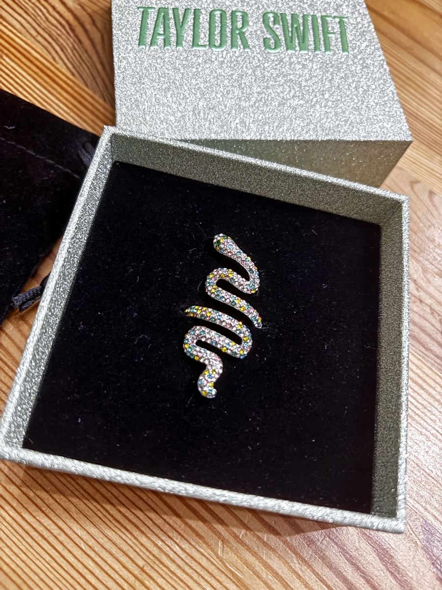 Anelli: Taylor Swift Snake Ring Size 6 – Nuovo e nell'imballaggio originale da Amriswil venduto da Ka_Sc 5