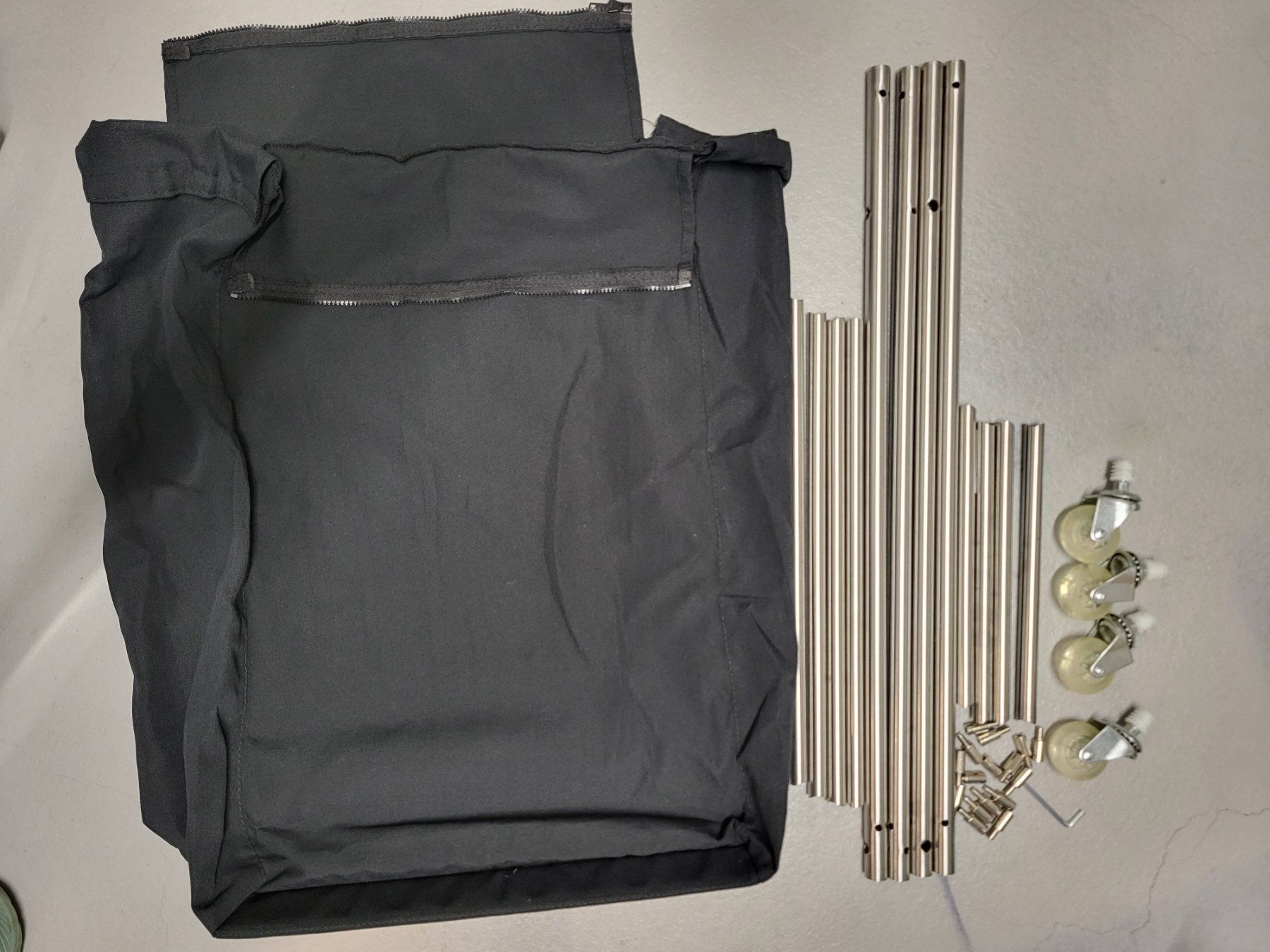 Ikea Cesti per biancheria: IKEA GRUNDTAL Wäschekorb mit Rollen – Usato da Baar venduto da clar6 2