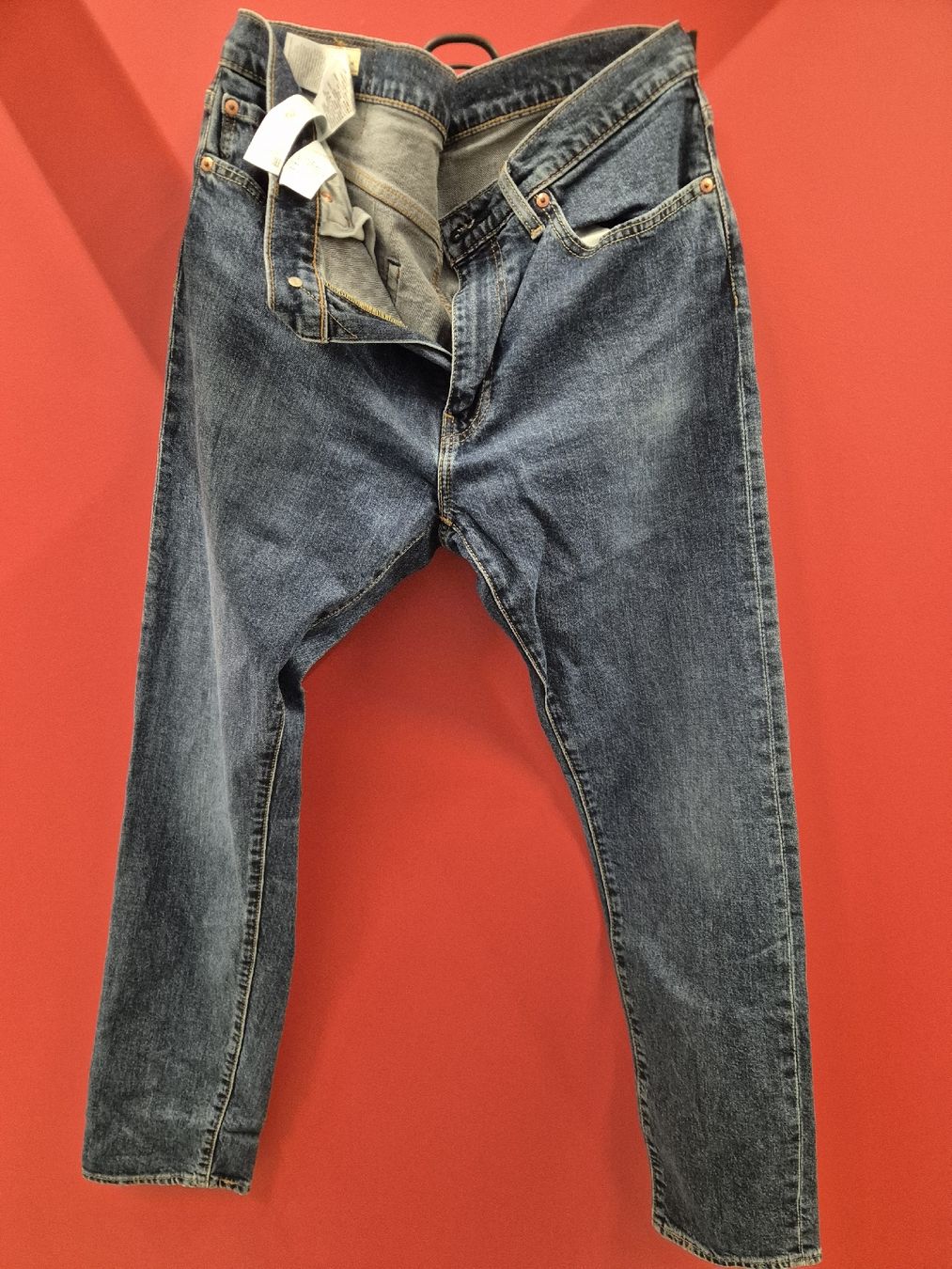 Levi's Jeans: Jeanshose – Gebraucht aus Winterthur von sogut76
