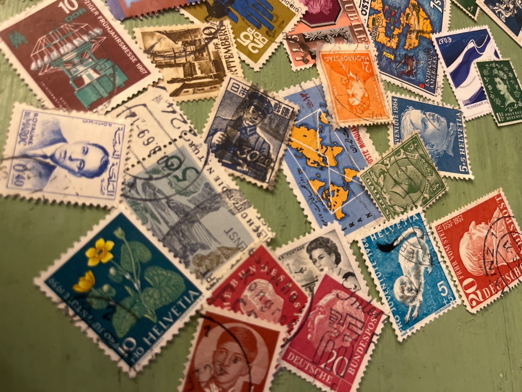 Tutti i francobolli: Lot 61: Lot mix mit Briefmarke – Usato da Chiasso venduto da AzenYa 2
