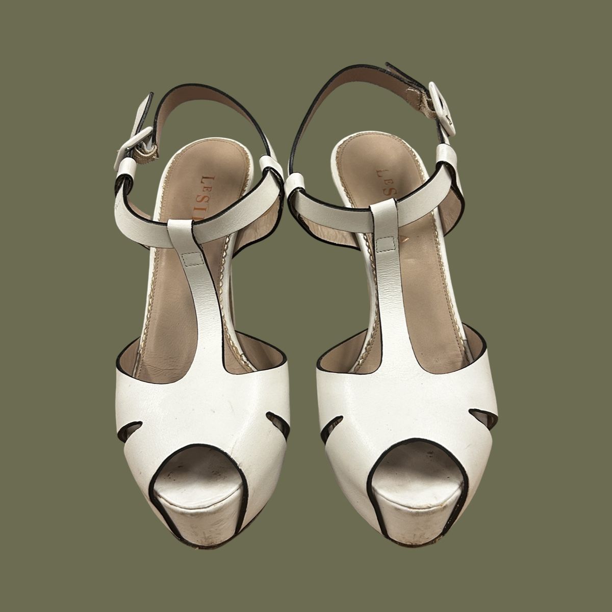 Damenschuhe: Stylish White Heels - Size 37 - Perfect for Summer! – Gebraucht aus Bursinel von rud_9mxh 1