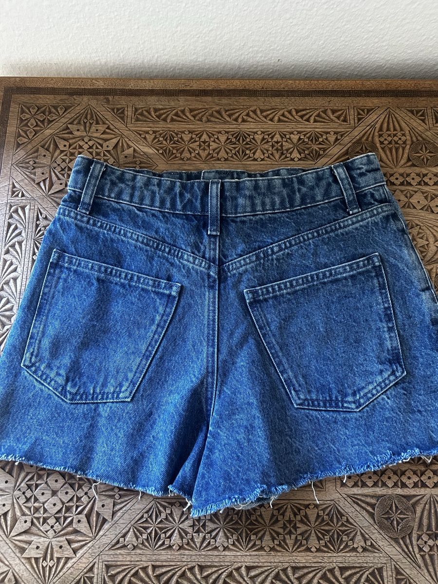 Sezane Pantaloni: NEU Sézane Short Le Summer – Nuovo (secondo la descrizione) da Riehen venduto da FHBS 1