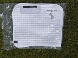 Dressurschabracke in Weiss für Warmblut