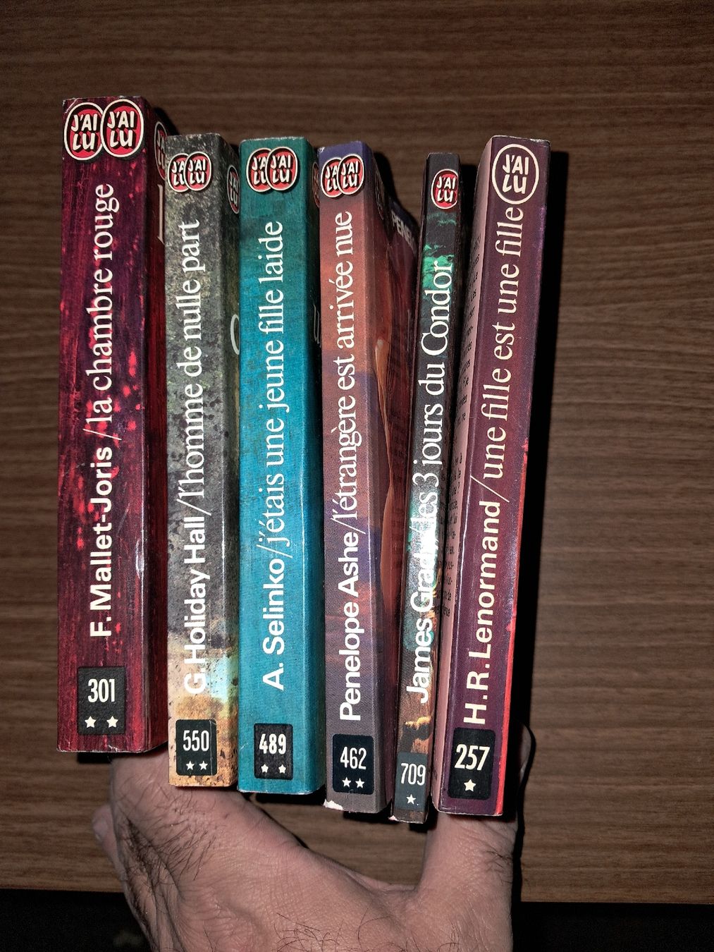 Bücher: Lot de 6 romans divers (1) – Gebraucht aus Le locle von juliensaran 1