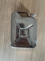Schnapsflasche "Benzinkanister" / 10cm x 7.5cm x 2cm