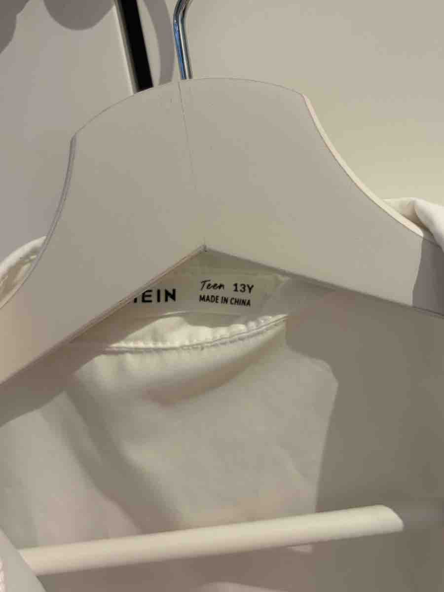 Shein Hemden, T-Shirts & Polos: Hemd – Neu (gemäss Beschreibung) aus Wangen b. Olten von oli_f9b8 2