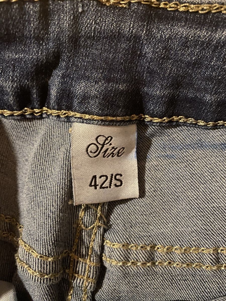 Jeans: Hosen Grösse 36 – Gebraucht aus Stallikon von shop100 1