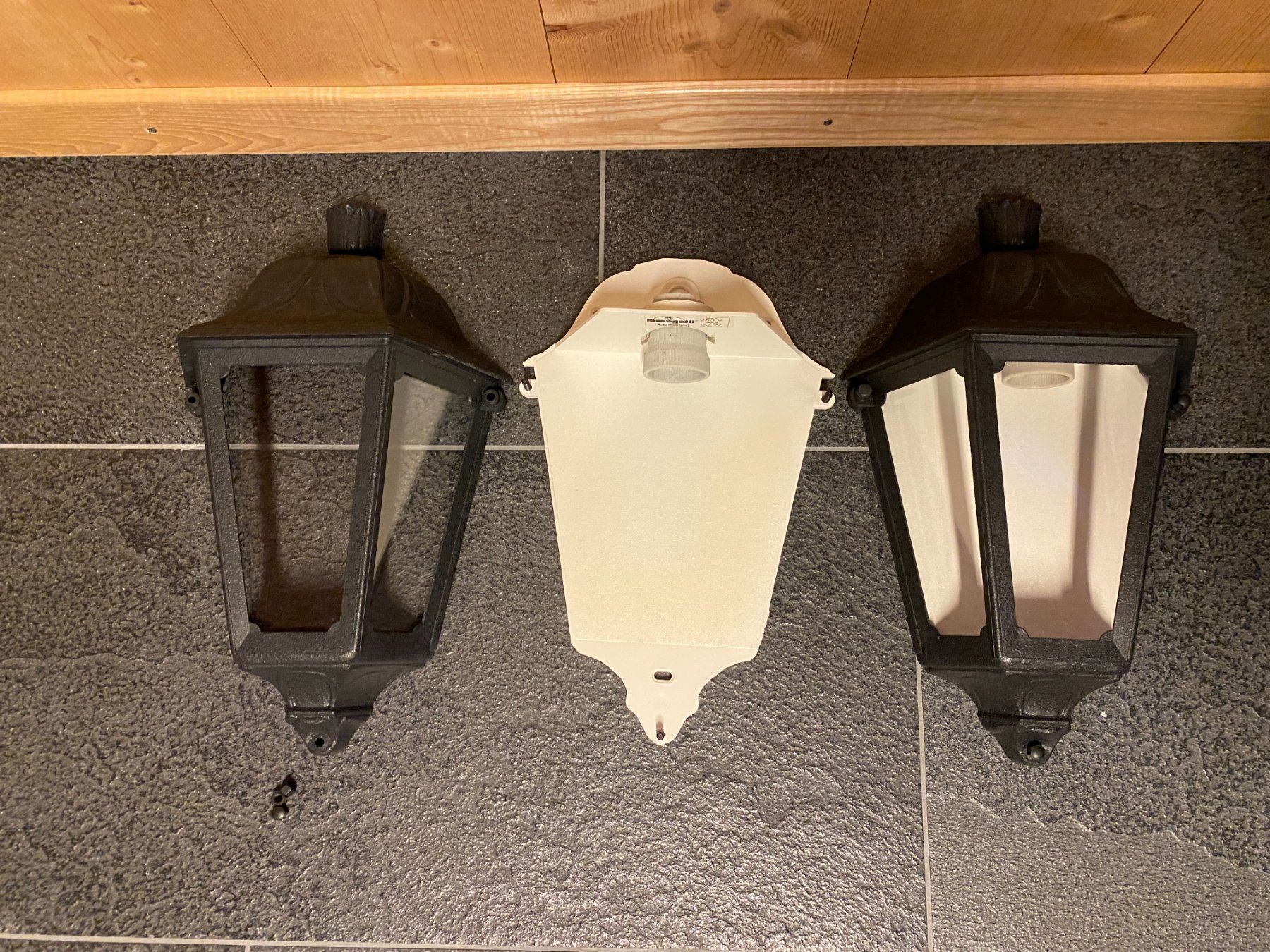 Lampen: Lampen Wand aussen – Gebraucht aus Schangnau von COBRASOL 1