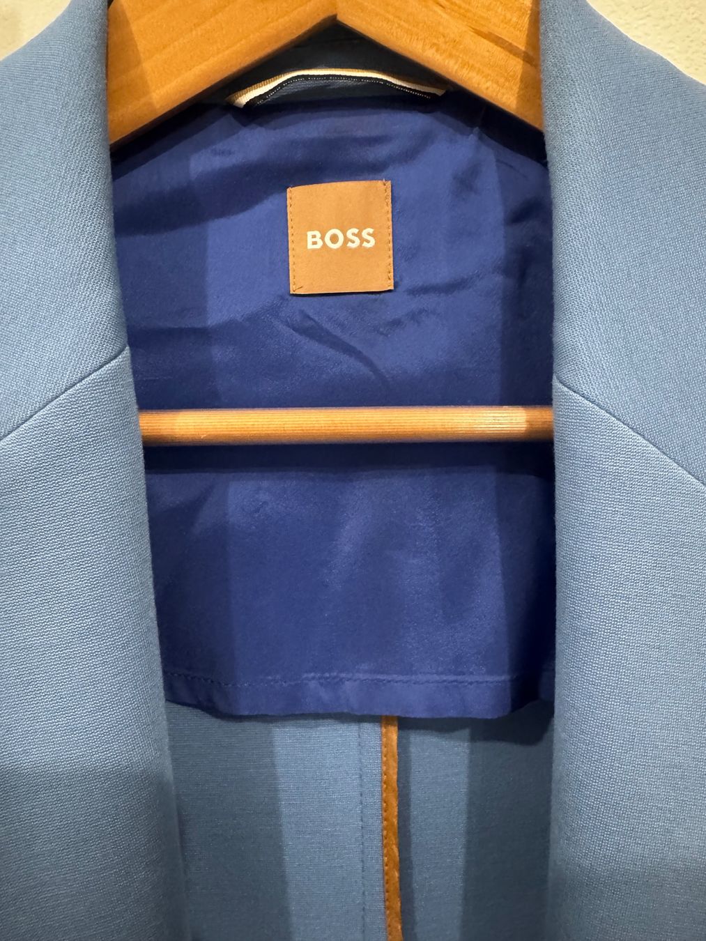 Hugo Boss Vestes: Blazer Boss – Neuf (Voir description) à Echichens par unideks 3