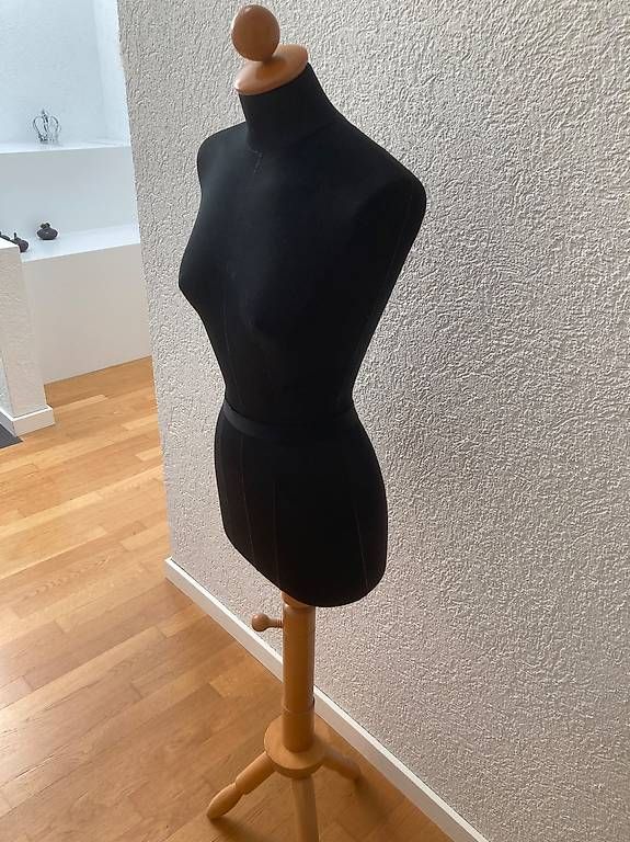 Sculptures & Statues: Schaufensterbüste – D'occasion à Ebikon par moro55