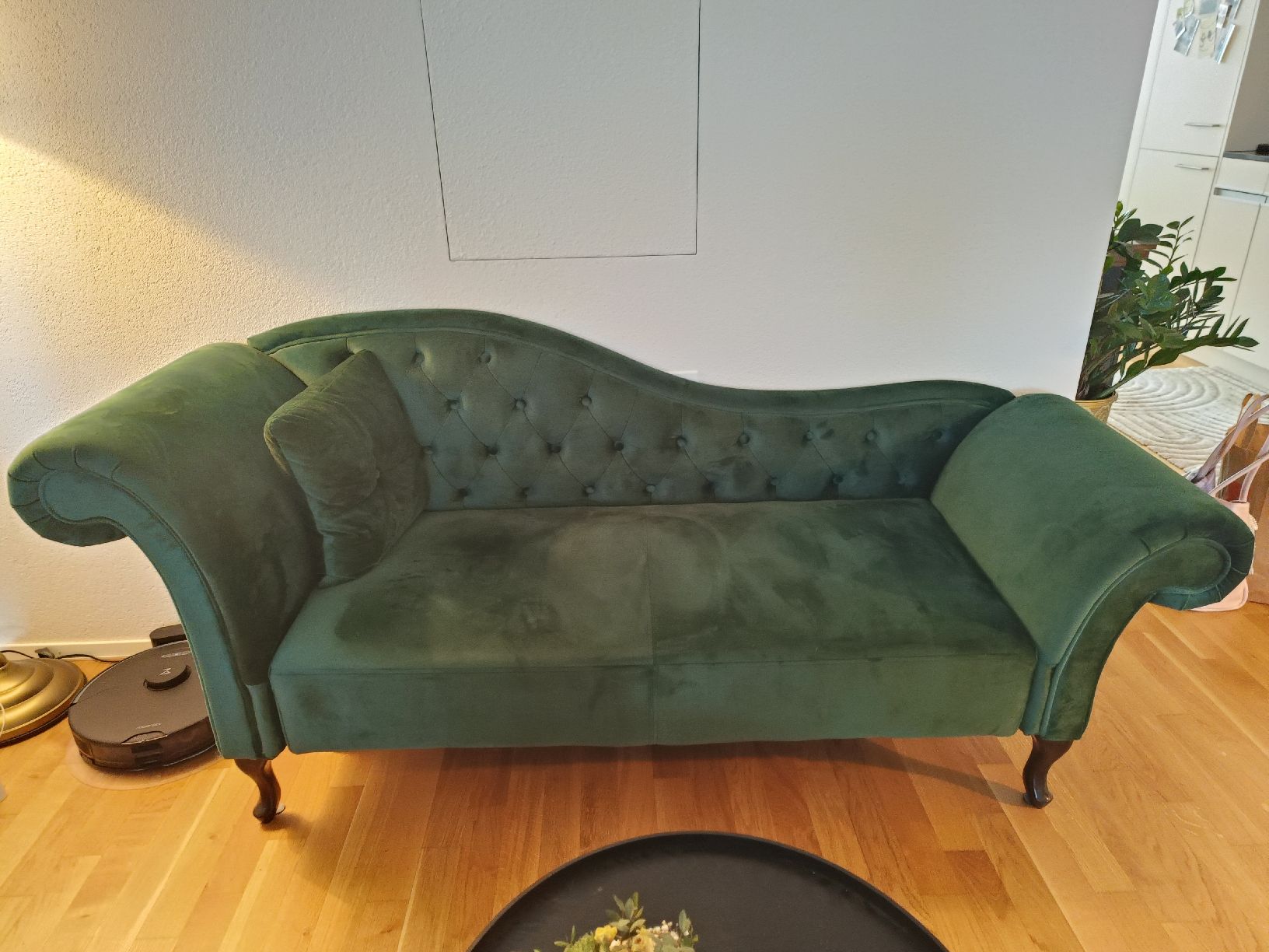 Beliani Sofas: Sofa (samt) – Neuf (Voir description) à Suhr par Nerii 1