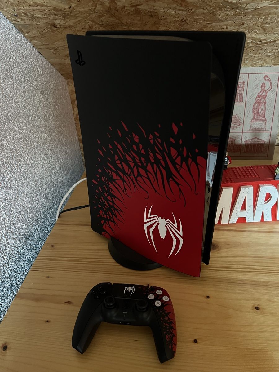 Sony Consoles: Playstation 5 Spiderman Edition – D'occasion à Neuendorf par Raphi.B4 1