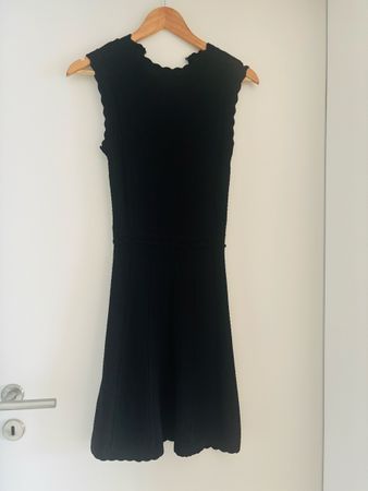 The Kooples robe noir en maille T1