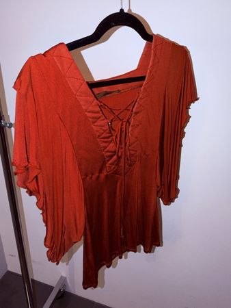 Damen Bluse von Bally in Rostrot Grösse 36 guter Zustand