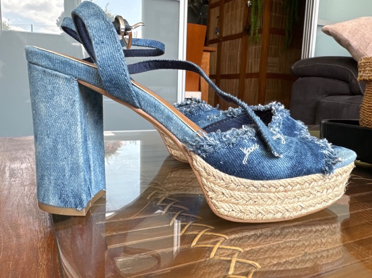 Scarpe da donna: Sandales talons hauts – Usato da Vuisternens-Romont venduto da gol_xp6p 4