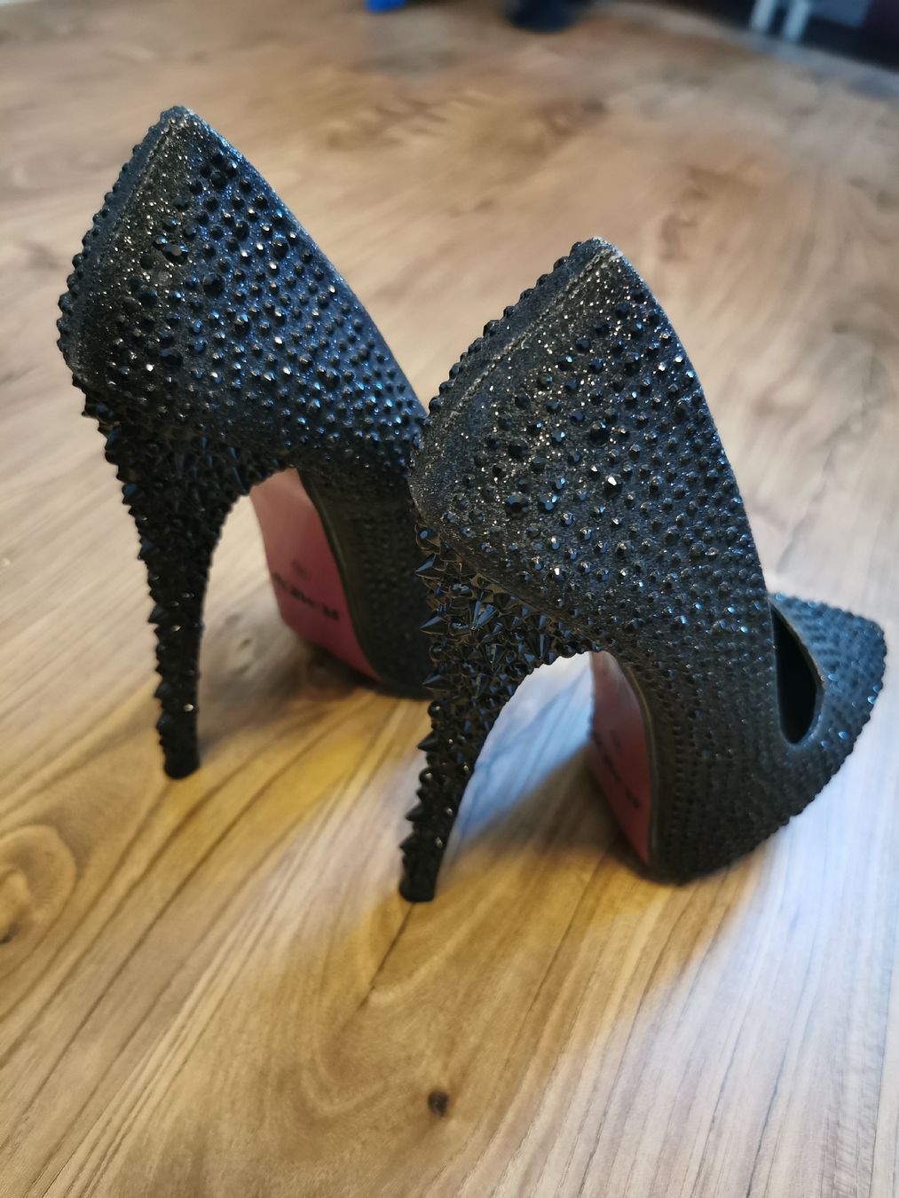 Scarpe da donna: Pumps, 35, Schwarz mit steine – Nuovo (secondo la descrizione) da Effretikon venduto da Movie99 3