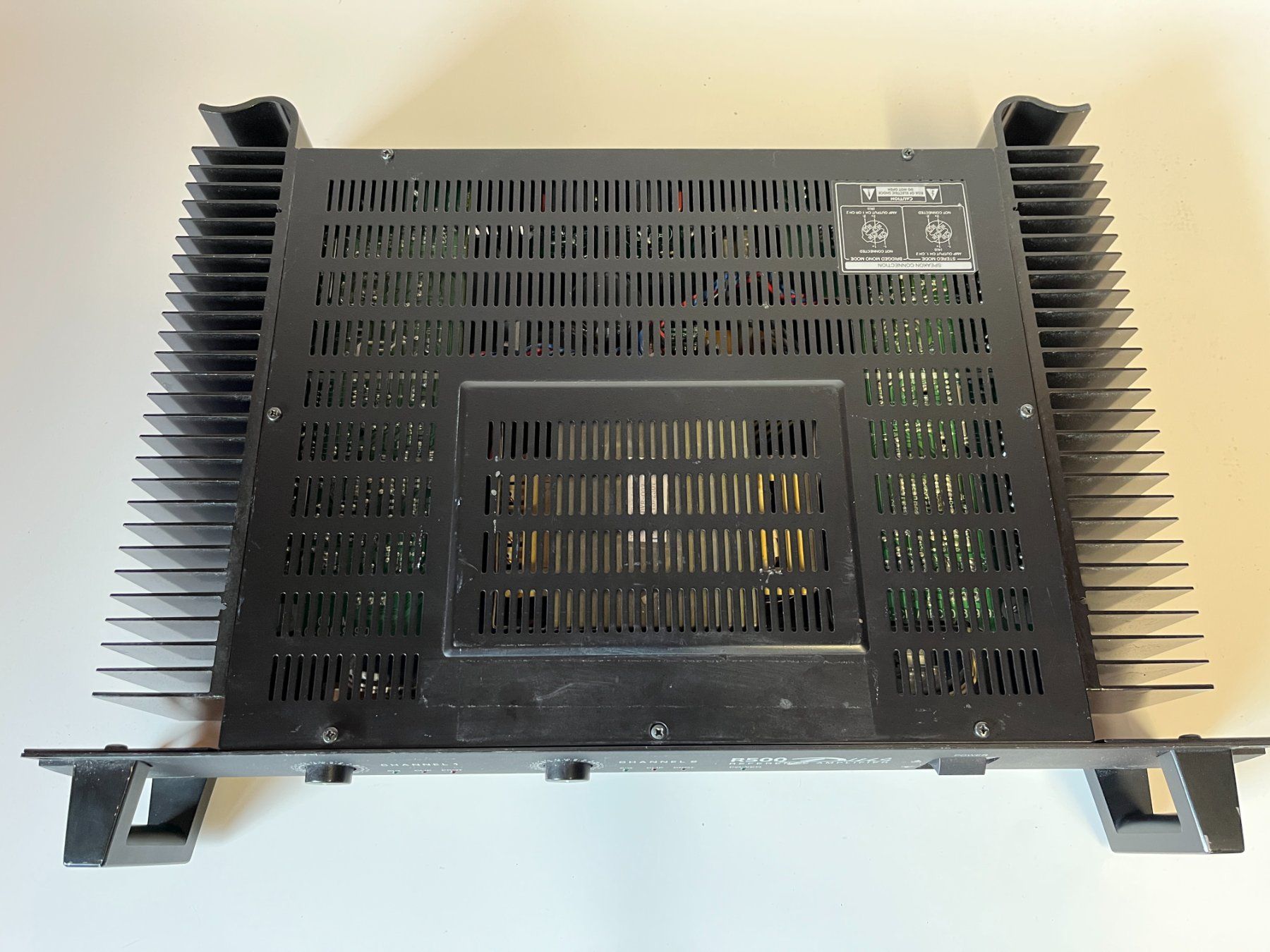 Amplificatori: interM R500 PLUS Reference Amplifier Endstufe – Usato da Zizers venduto da fiduciar 2