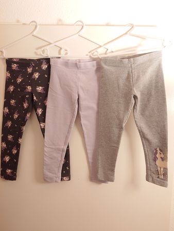 3er Set gefütterte Leggings Einhorn, Grösse 104