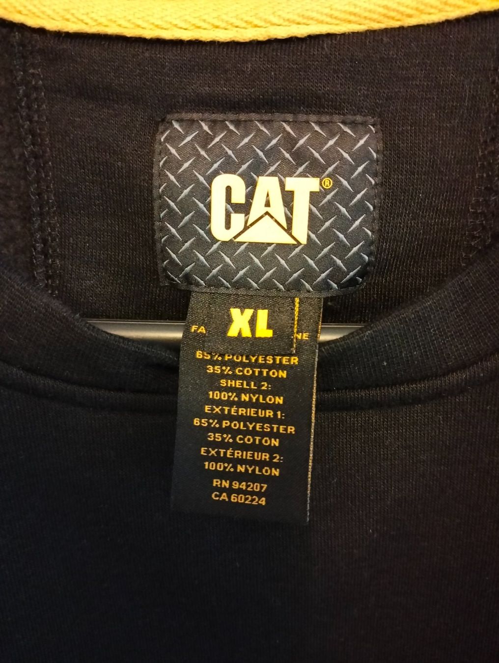 Pullover & Sweatshirts: 2Stk. Pullover XL – Gebraucht aus Uster von KarlZH 2