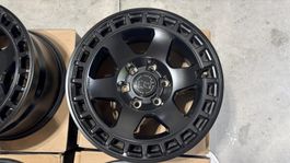 Alufelgen Offroad Ford Bronco 9x17!