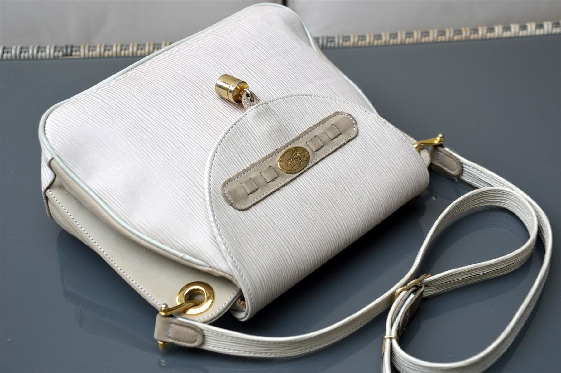 Borse da donna: Texier Tasche / Sac – Usato da Collonges venduto da Auganien 1