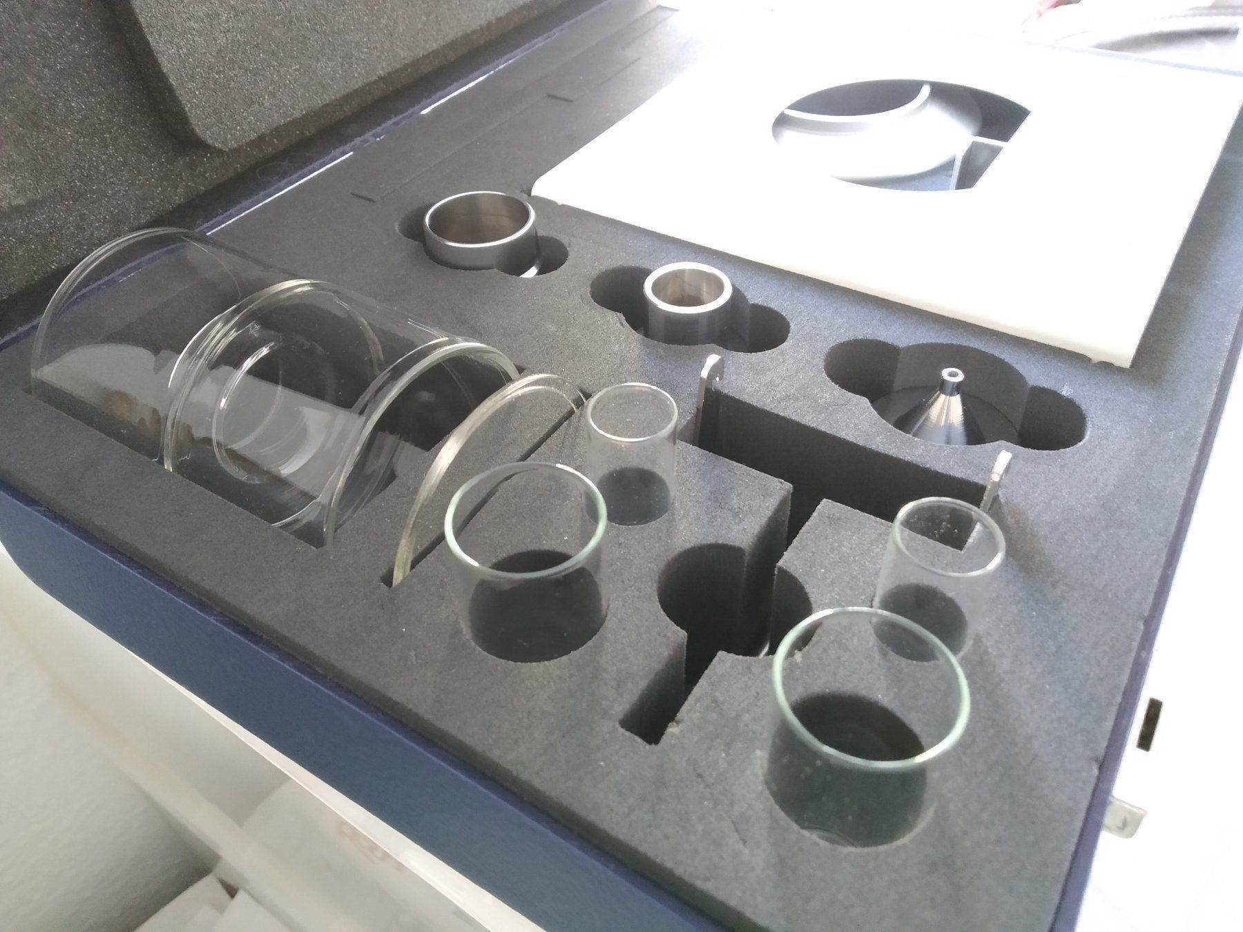 Gabbie, trasporto & Sicurezza: Pipette Calibration Kit, gebraucht – Usato da Döttingen venduto da Schlei 4