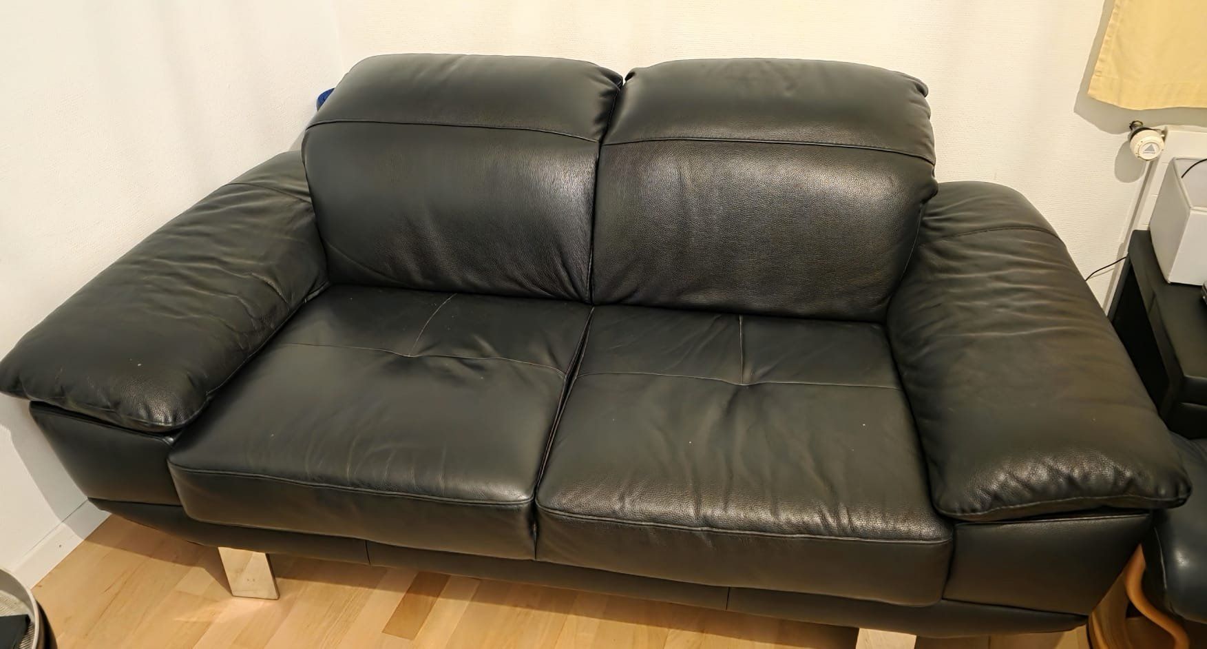 Divani: Echtleder 2er Sofa – Usato da Niederteufen venduto da Christian913