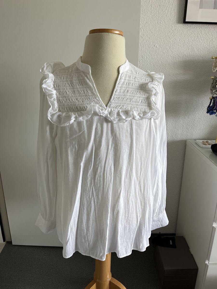 H&M Camicette: Wunderschöne, weisse Bluse mit Rüschen - Sommerbereit! – Usato da Hüttikon venduto da Cschaerer97