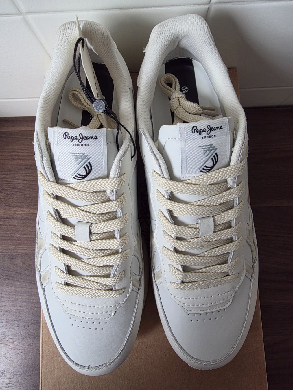 Pepe Jeans : Baskets Pepe Jeans – Neuf avec emballage d'origine à Fleurier par dav_xx8y 2
