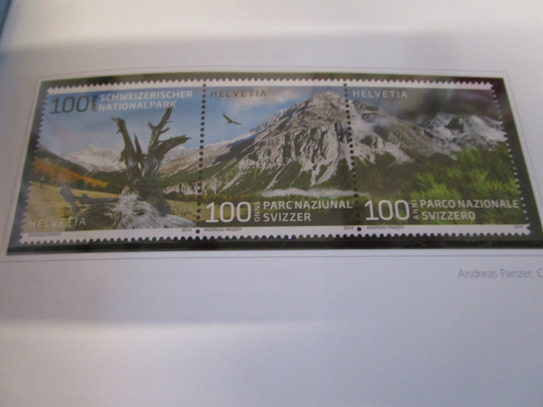 Tous les timbres: Jahrbuch Schweizer Briefmarken 2014 – D'occasion à Rupperswil par Ema10 4