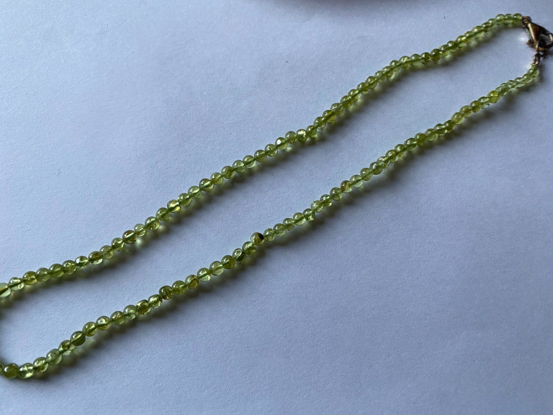 Ketten: Kette, Peridot, Länge 40cm, (5) – Neu (gemäss Beschreibung) aus Muri b. Bern von Silberqualle 1