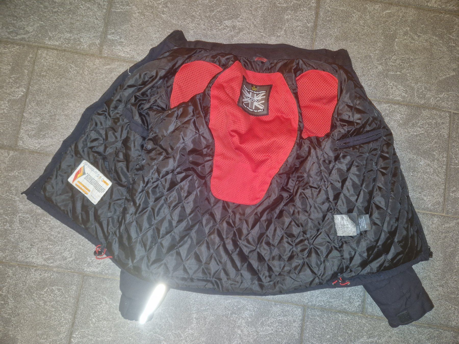 Giacche: RST Motorradjacke Grösse EU 54 – Usato da Aadorf venduto da Sundg 4