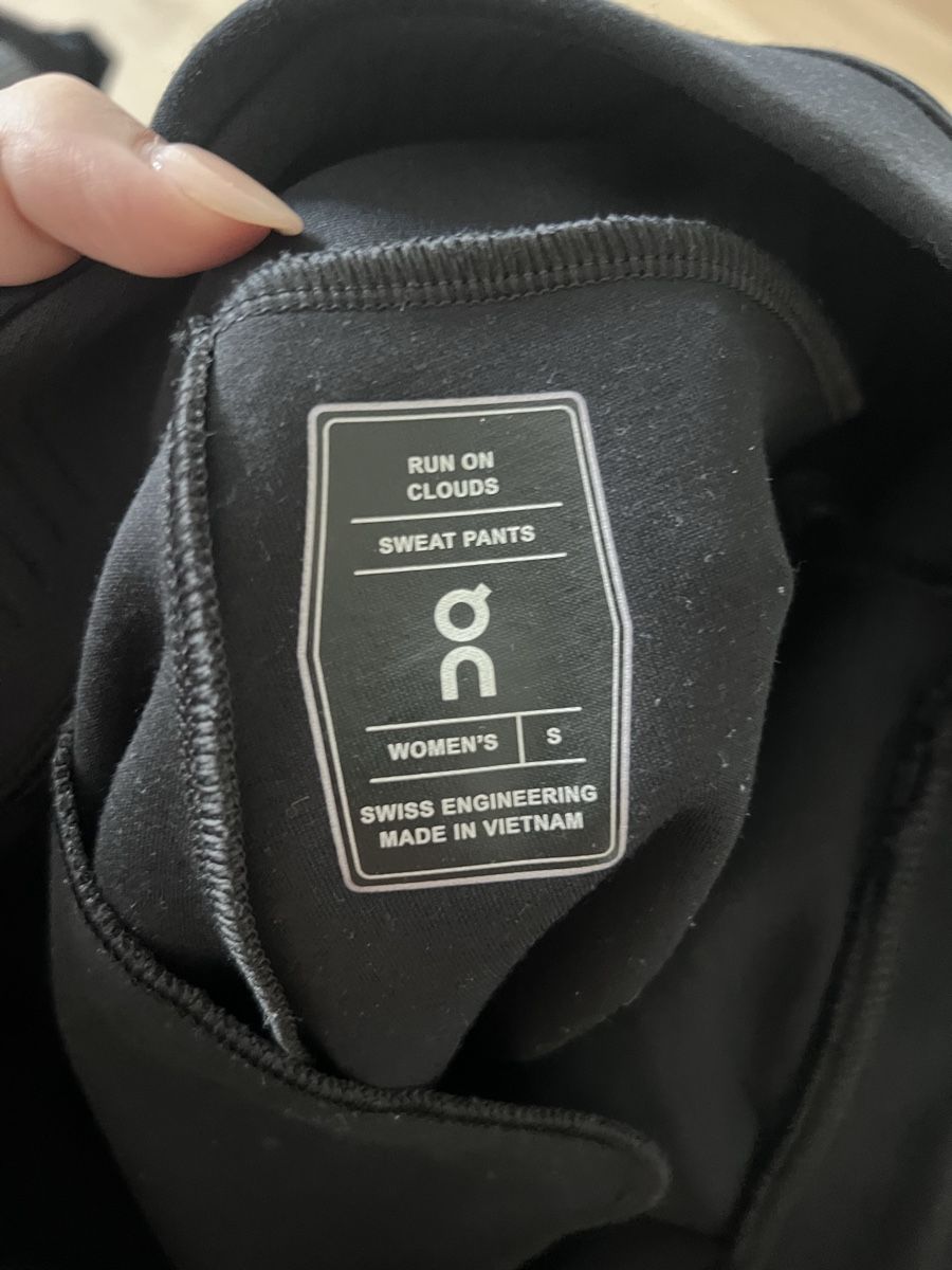 Hosen: On Sweat Pants – Gebraucht aus Zürich von Mira1310 2