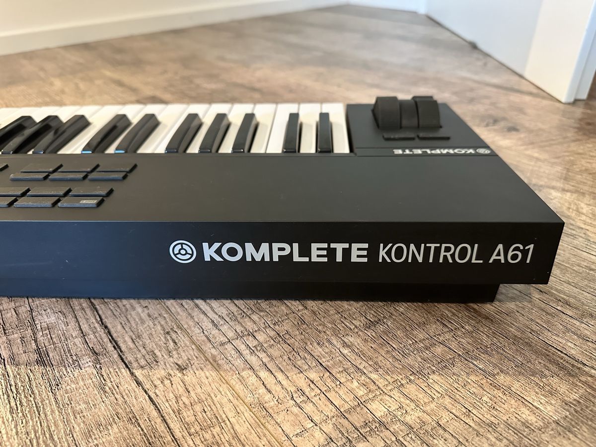 Native Instruments Mischpulte: Komplete Kontrol A61 Native Instruments – Gebraucht aus Cudrefin von lisa.hmn 3