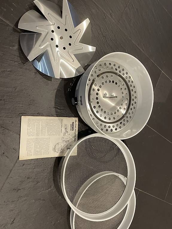 Sigg Küchengeräte: Sigg Dörrex mit Edelstahlgittern – Gebraucht aus Altendorf von Nordseekind 3