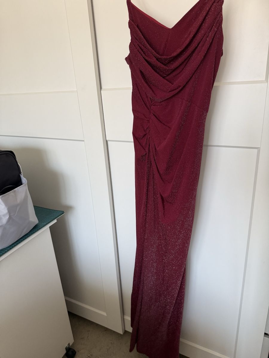 Shein Vestiti: Red gala dress – Usato da Gossau venduto da vane.01